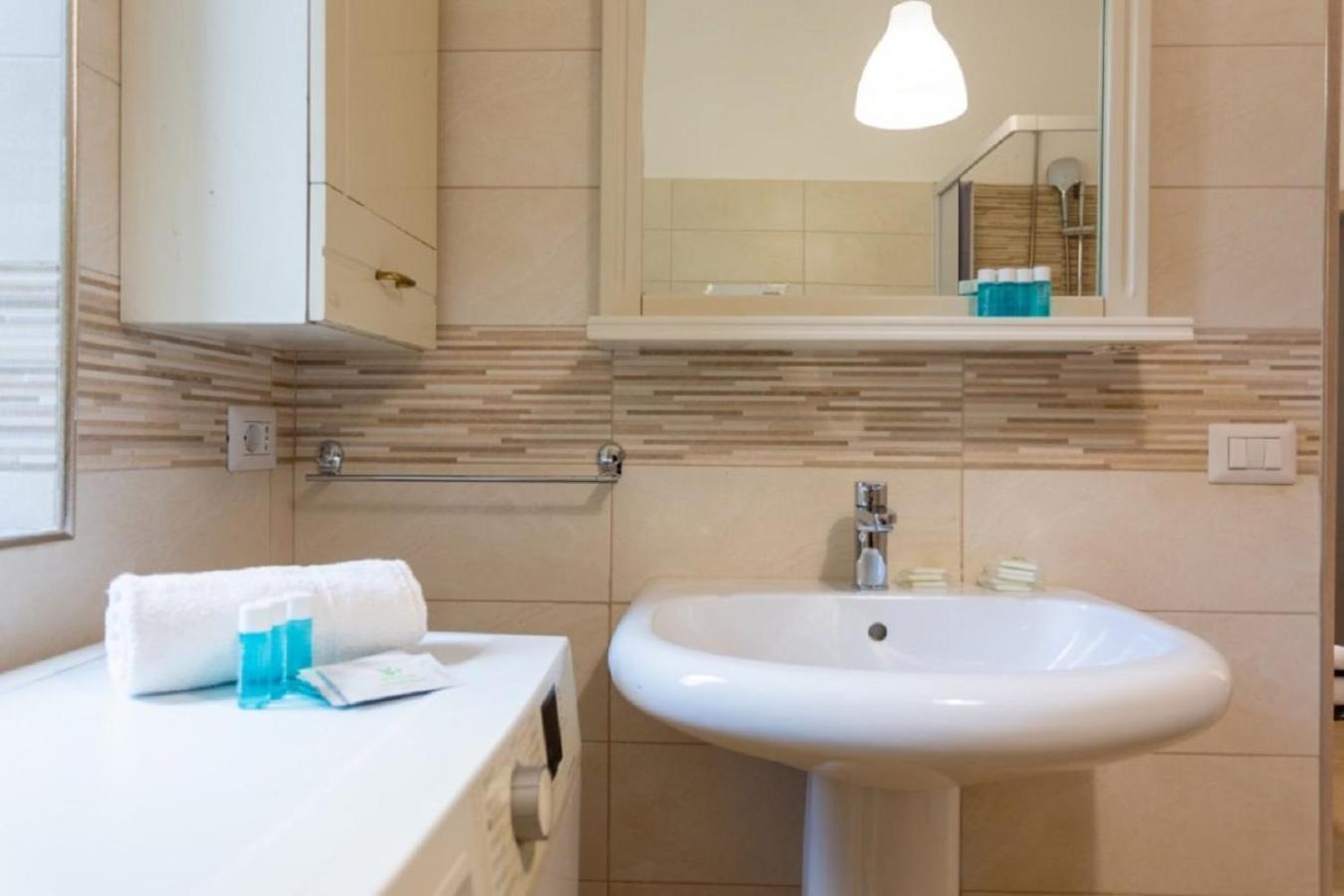 Apartment Vatican Terrione 105